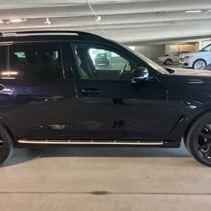 صورة مصغرة 11 لـ 2023 BMW X7 XDRIVE40I