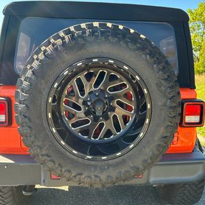 صورة 43 لـ 2018 JEEP WRANGLER UNLIMITED SAHARA