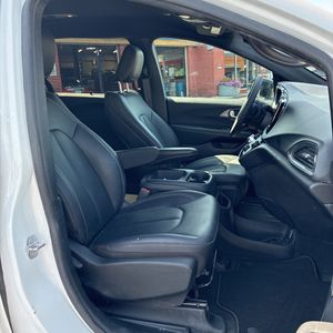 2026 Chrysler PACIFICA SELECT — миниатюра 32