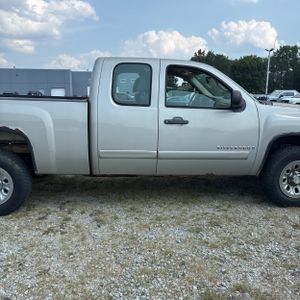 2008 Chevrolet SILVERADO 1500 LS — миниатюра 11