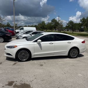 FORD FUSION SE - 3