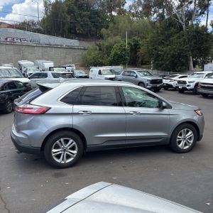 FORD EDGE SEL - 10