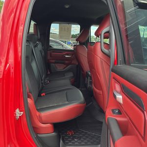 صورة 35 لـ 2019 RAM 1500 REBEL