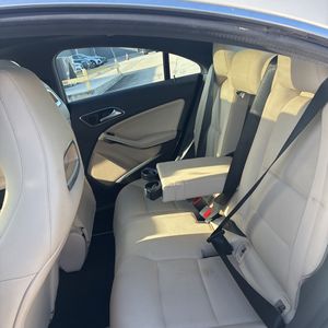2016 Mercedes-BENZ CLA thumbnail 34