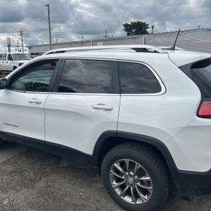 2019 JEEP CHEROKEE LATITUDE PLUS 照片 6