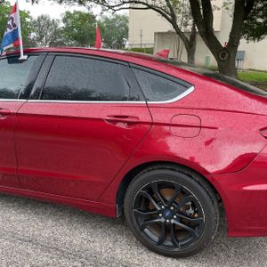 FORD FUSION SE - 6