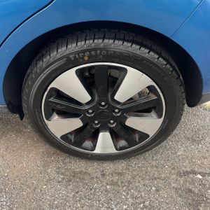 2016 KIA SOUL + thumbnail 18