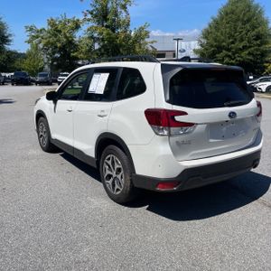 2024 Subaru FORESTER PREMIUM 照片 5