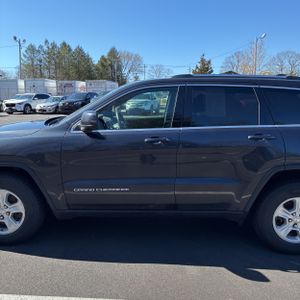 JEEP GRAND CHEROKEE LAREDO - 4