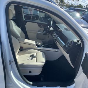 2023 Mercedes-BENZ GLB 缩略图 32