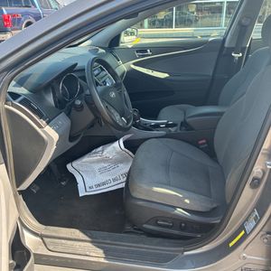 2013 Hyundai SONATA GLS — миниатюра 32