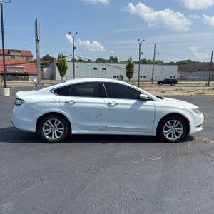2015 Chrysler 200 LIMITED — фото 10