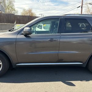 DODGE DURANGO SXT - 4