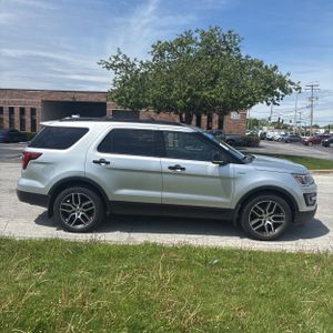 FORD EXPLORER SPORT - 10
