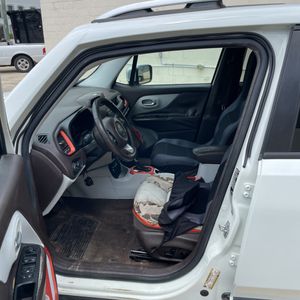 صورة مصغرة 32 لـ 2015 JEEP RENEGADE LIMITED