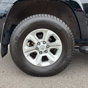 صورة مصغرة 19 لـ 2014 Toyota 4RUNNER SR5 PREMIUM