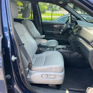2023 Honda PASSPORT EX-L thumbnail 31