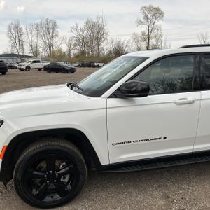 JEEP GRAND CHEROKEE L - 2