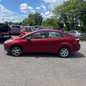 FORD FIESTA SE - 3