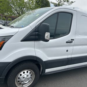 FORD TRANSIT 250 - 2