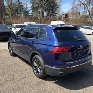 VOLKSWAGEN TIGUAN SE 4MOTION - 5