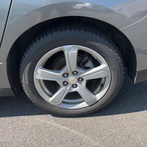 صورة مصغرة 18 لـ 2017 Chevrolet VOLT LT