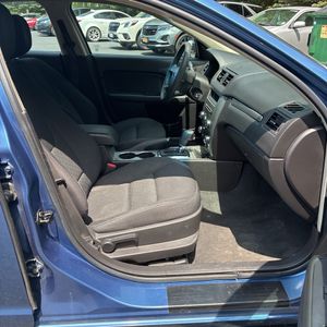 صورة مصغرة 33 لـ 2010 FORD FUSION SE