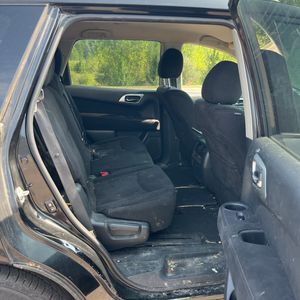 2015 Nissan PATHFINDER SV 缩略图 35