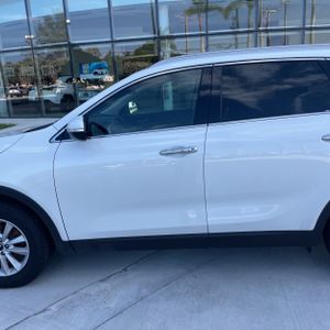 صورة 4 لـ 2020 KIA SORENTO LX