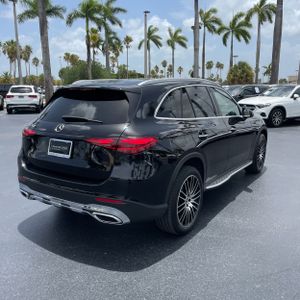 2025 Mercedes-BENZ GLC 照片 8