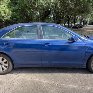 2010 Toyota CAMRY LE thumbnail 11