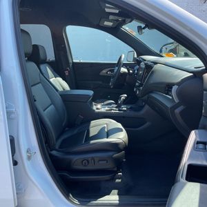صورة مصغرة 33 لـ 2023 Chevrolet TRAVERSE LT LEATHER