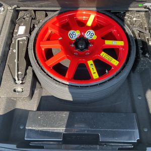2024 Porsche MACAN S — миниатюра 45
