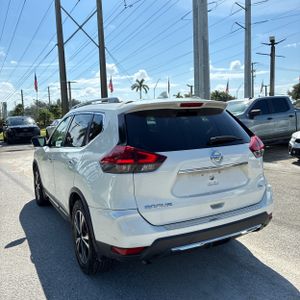 2018 Nissan ROGUE SL 照片 4