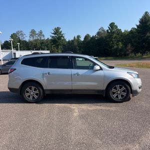 2015 Chevrolet TRAVERSE LT — фото 10