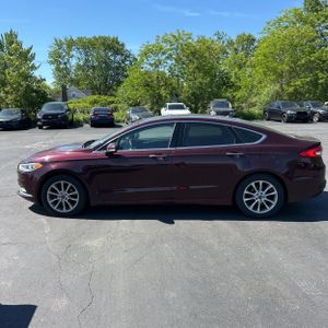 FORD FUSION SE - 3