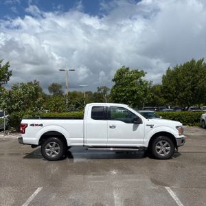 صورة 10 لـ 2019 FORD F-150 XLT