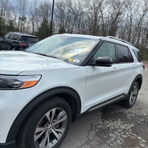 FORD EXPLORER PLATINUM - 2