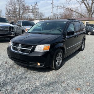 DODGE GRAND CARAVAN SXT - 1