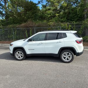 2024 JEEP COMPASS LATITUDE 照片 3
