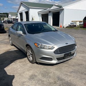 صورة 10 لـ 2014 FORD FUSION SE