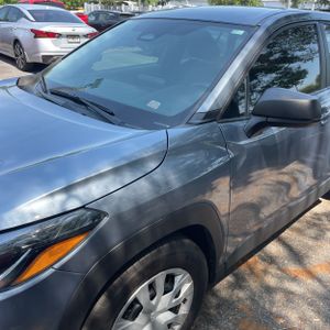 TOYOTA COROLLA CROSS - 2