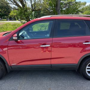 2015 KIA SORENTO LX photo 4