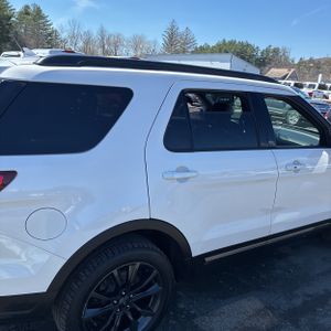 FORD EXPLORER XLT - 9