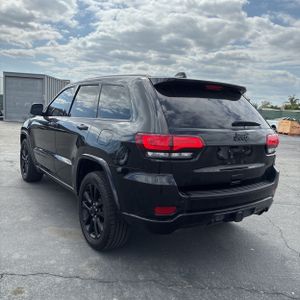 JEEP GRAND CHEROKEE - 5