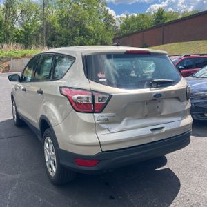 FORD ESCAPE S - 5