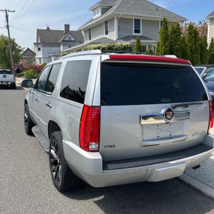 CADILLAC ESCALADE LUXURY - 5