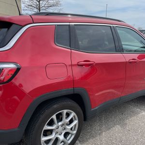 JEEP COMPASS LATITUDE LUX - 9