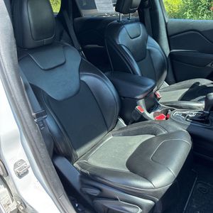 صورة مصغرة 33 لـ 2019 JEEP CHEROKEE LATITUDE PLUS