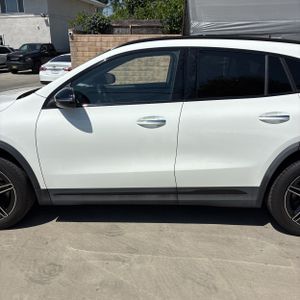 MERCEDES-BENZ GLA - 3